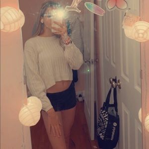 pac sun cropped sweater